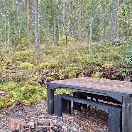 Beautiful At Saimaa, Rantamaja *